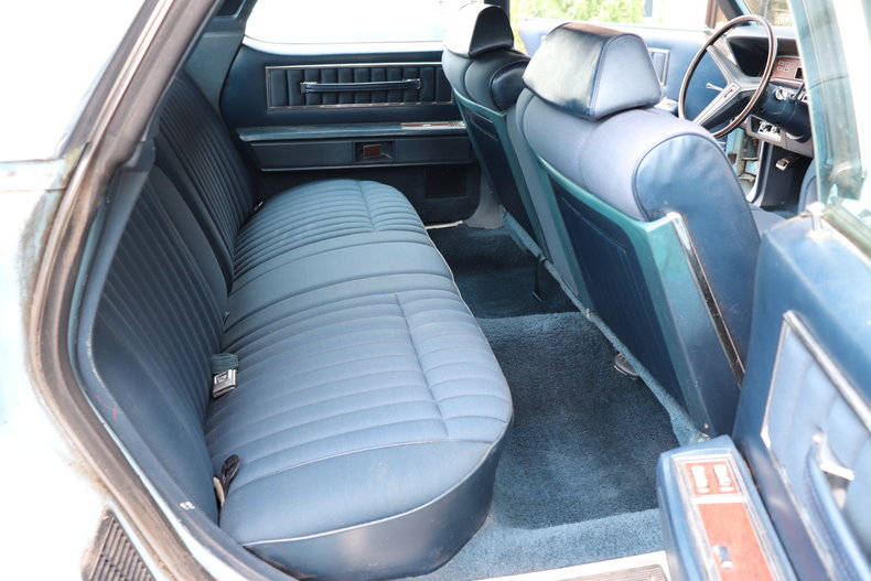 567653ae4e47d low res 1972 lincoln continental