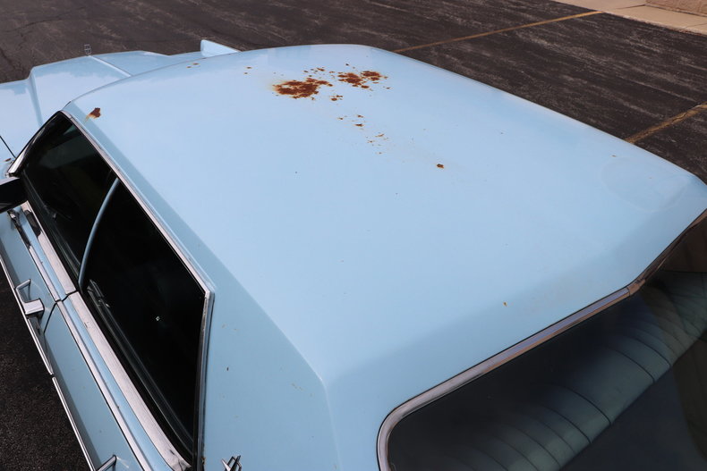 56825bb76357b low res 1972 lincoln continental