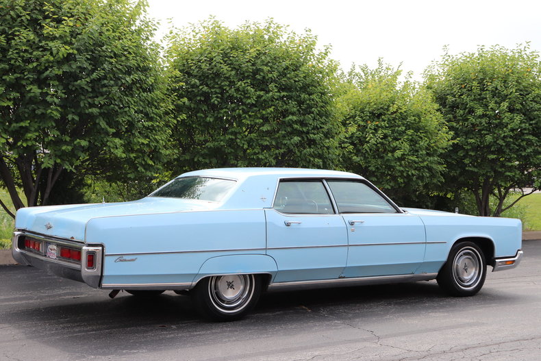 56847407e1876 low res 1972 lincoln continental