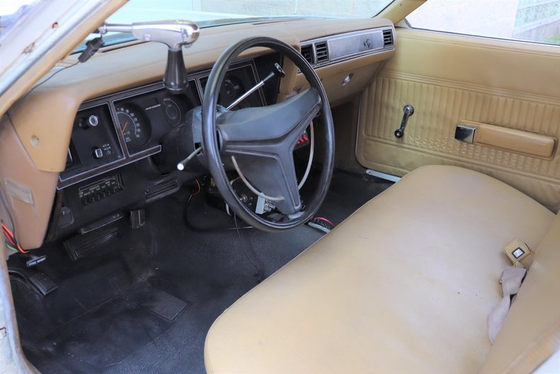 569061021bab9 low res 1976 plymouth fury hill street blues tv police car