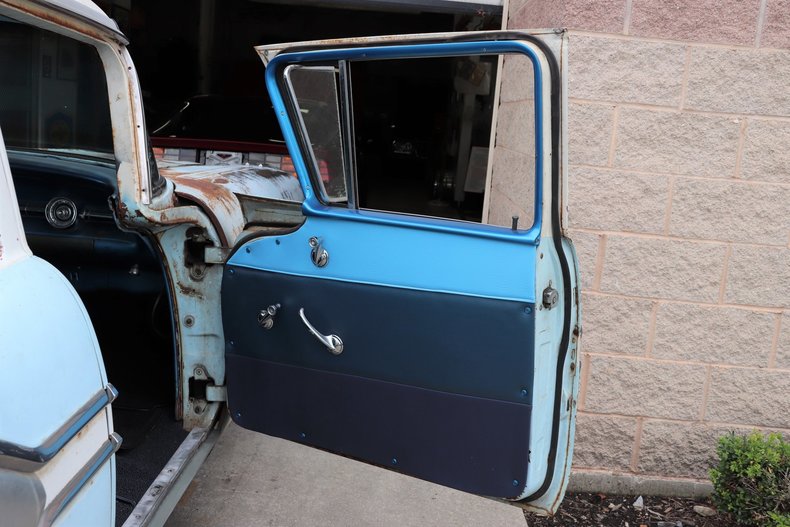 57165546097cc low res 1958 pontiac star chief custom safari station wagon