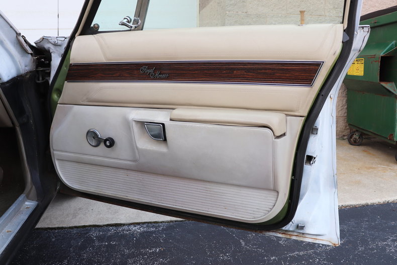 573529409a3de low res 1976 dodge monaco blues brothers tribute