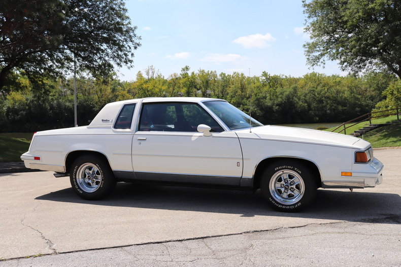 5765901b90048 low res 1987 oldsmobile cutlass supreme brougham