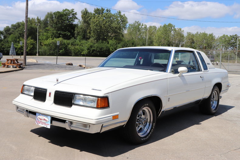 576826814990a low res 1987 oldsmobile cutlass supreme brougham