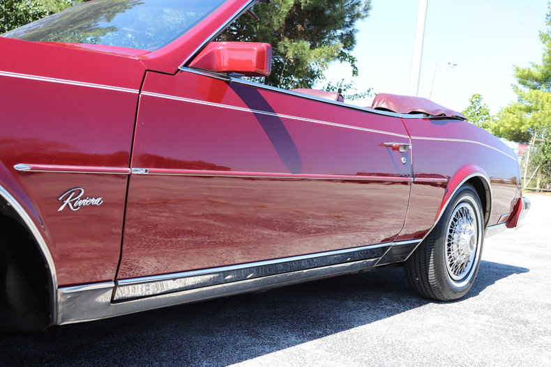 593506ff0e226 low res 1983 buick riviera convertible