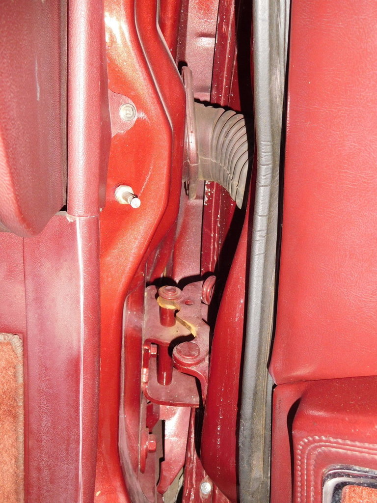 5959410d5cfc8 low res 1983 buick riviera convertible