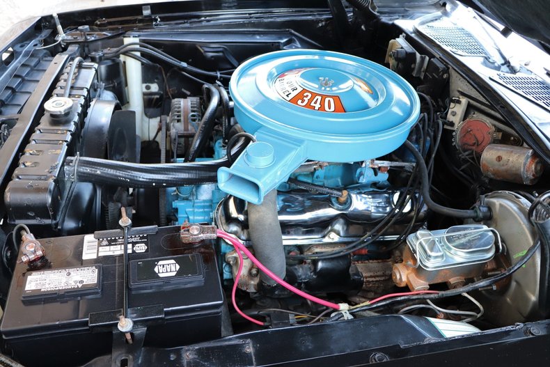 5807674f35334 low res 1972 plymouth cuda