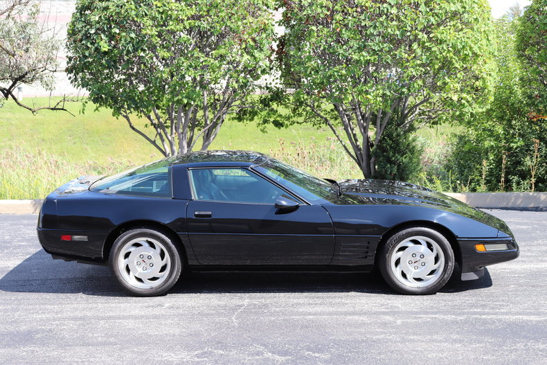 581533223e32c low res 1994 chevrolet corvette