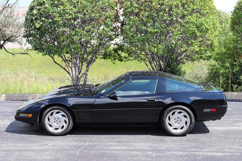 58179a99c6237 low res 1994 chevrolet corvette