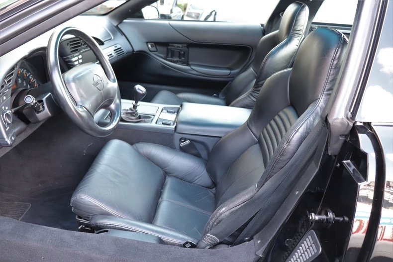 5820659cf3945 low res 1994 chevrolet corvette
