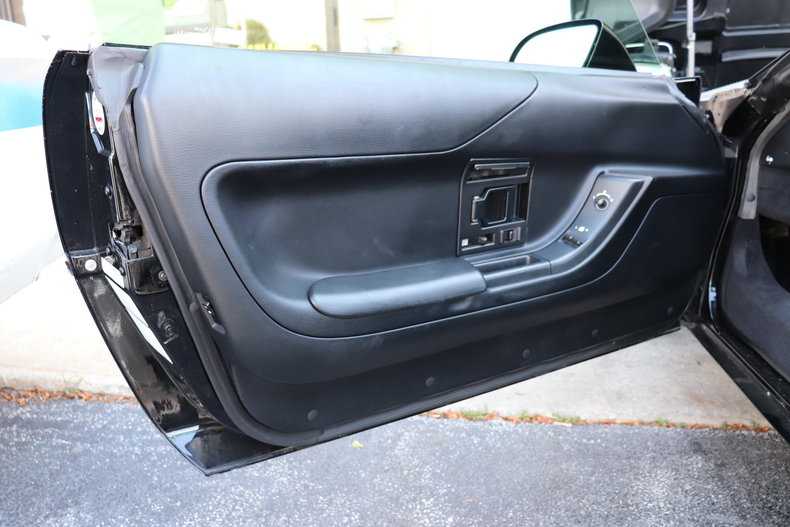 582151fc44905 low res 1994 chevrolet corvette