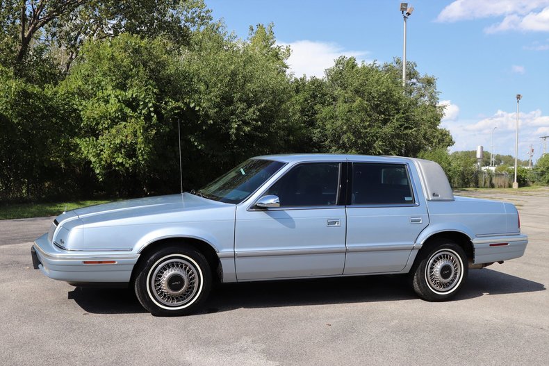 1992 Chrysler New Yorker