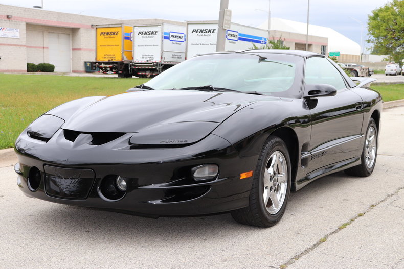 58311f9e28ee1 low res 1998 pontiac trans am