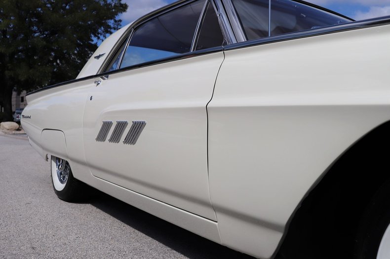 584394458f592 low res 1963 ford thunderbird