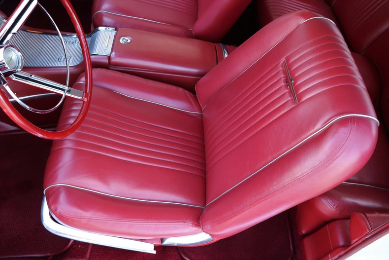 5847621142c1c low res 1963 ford thunderbird