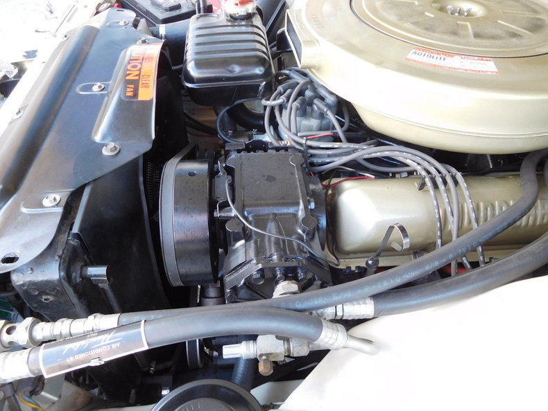 585287745915a low res 1963 ford thunderbird
