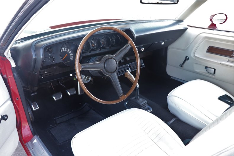 5873218470b8b low res 1970 dodge challenger