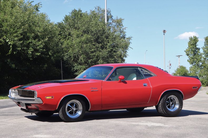 587366018aaaa low res 1970 dodge challenger