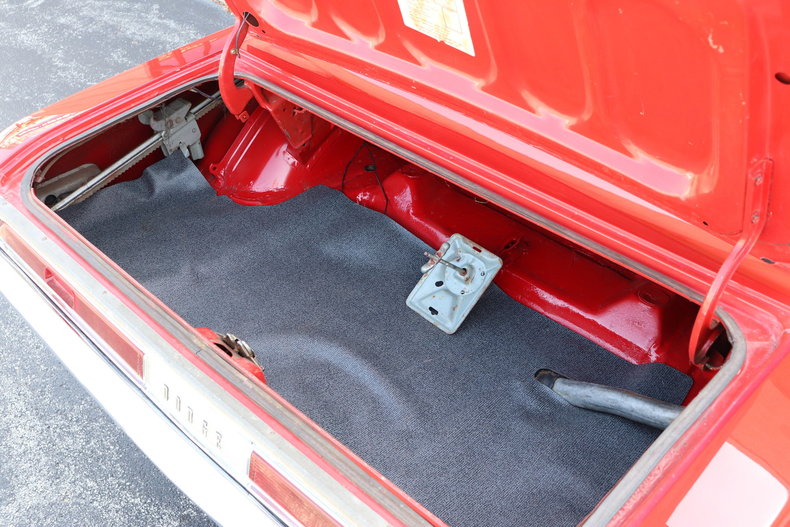 59146147eb8e7 low res 1970 dodge challenger