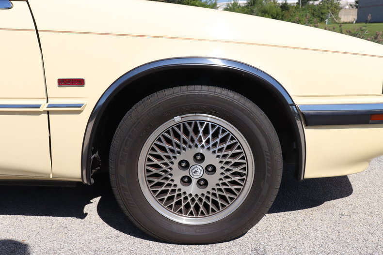58748d6276f72 low res 1990 chrysler tc by maserati