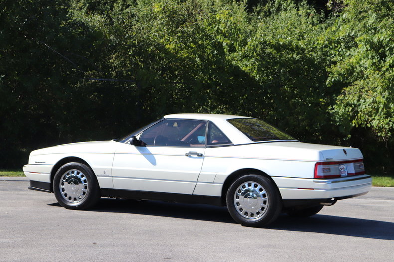 594320878791d low res 1993 cadillac allante