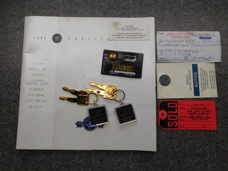 616465dea0089 low res 1993 cadillac allante