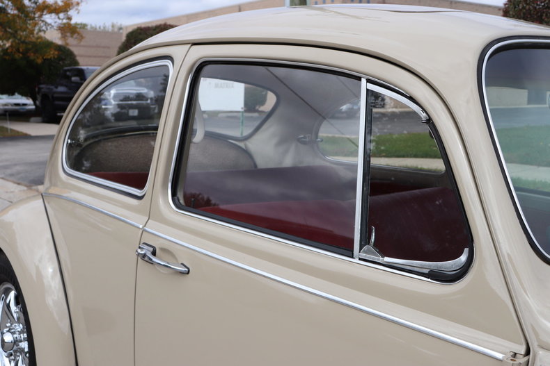 597329dd66432 low res 1967 volkswagen beetle deluxe