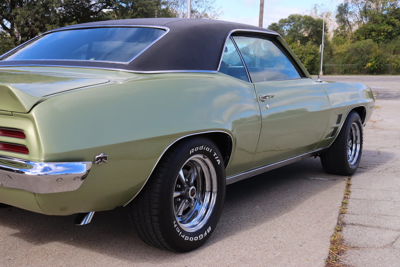 599546ea88c09 low res 1969 pontiac firebird