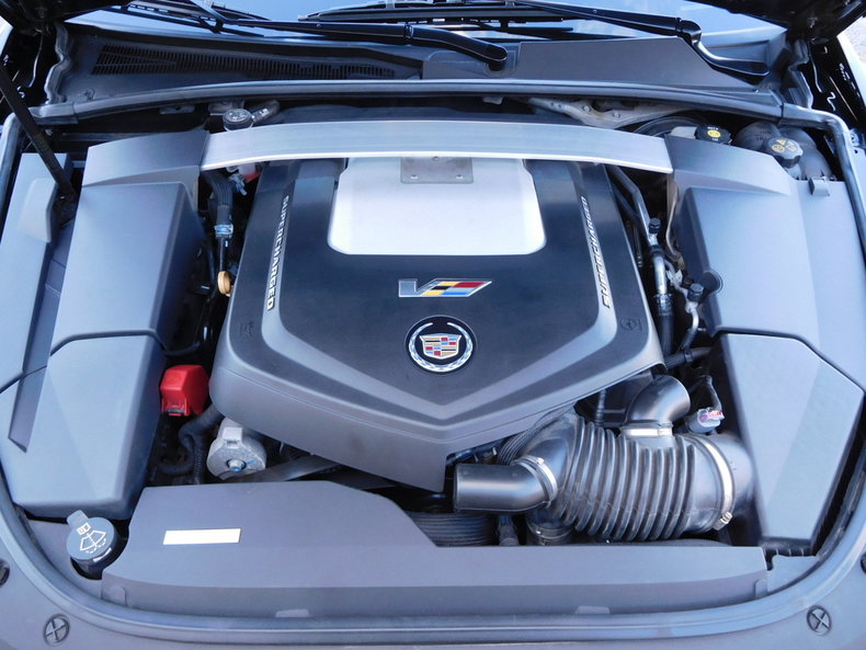 60065286d6e45 low res 2011 cadillac ctsv