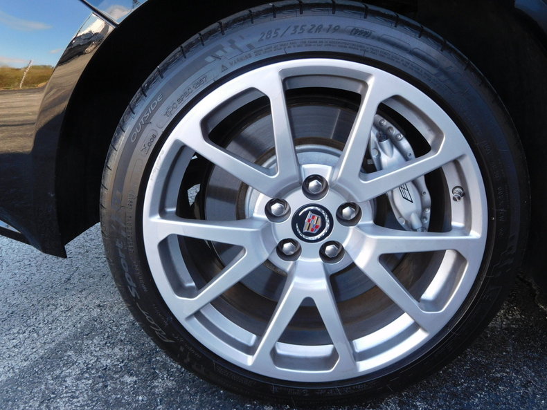 600777ed794e4 low res 2011 cadillac ctsv
