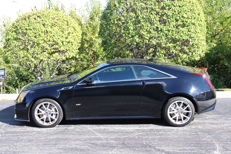 601194df09951 low res 2011 cadillac ctsv