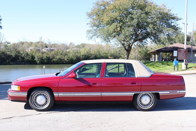 1994 Cadillac Sedan DeVille