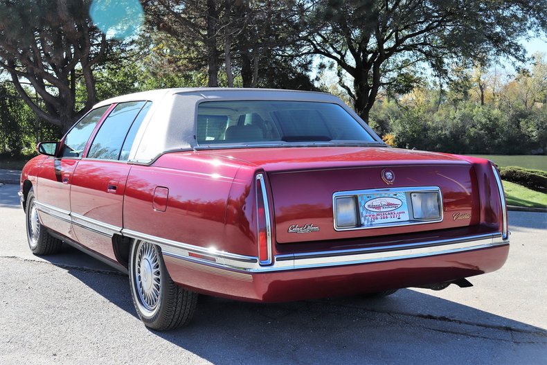 604225ba56456 low res 1994 cadillac sedan deville