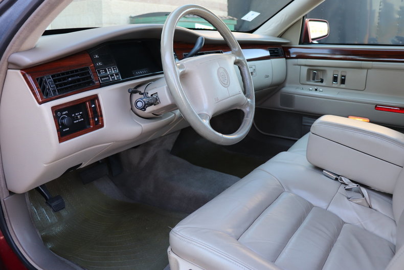 60470811642be low res 1994 cadillac sedan deville