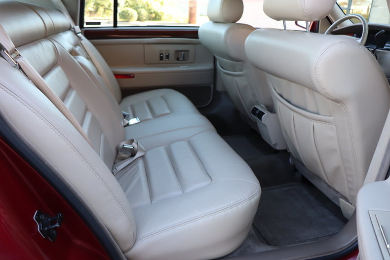 6048013fe015f low res 1994 cadillac sedan deville