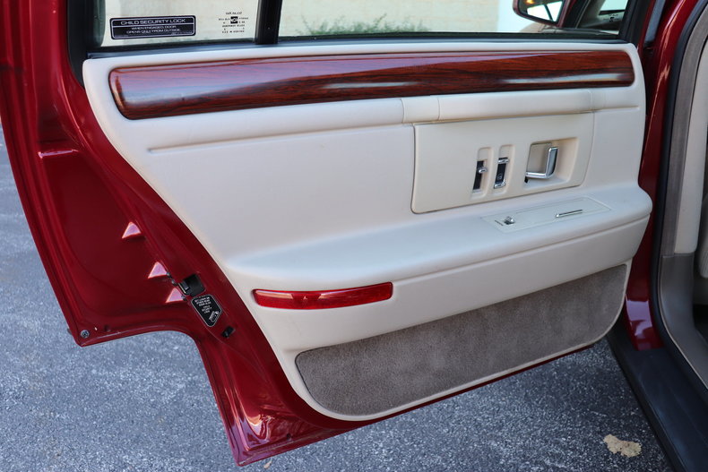 60497085b4dbb low res 1994 cadillac sedan deville