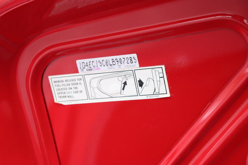 61368148f2112 low res 1990 buick reatta