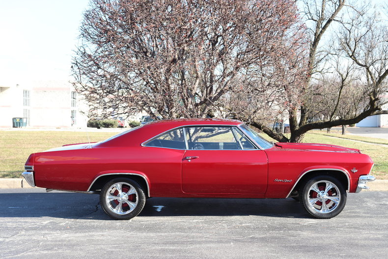 1965 Chevrolet Impala SS