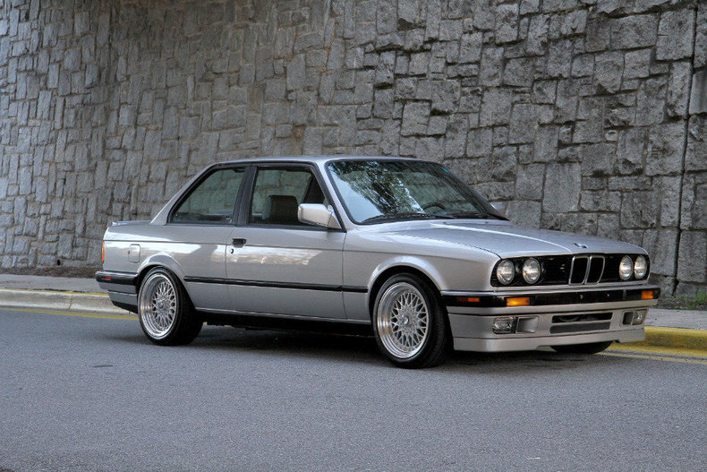 1991 BMW 3-Series