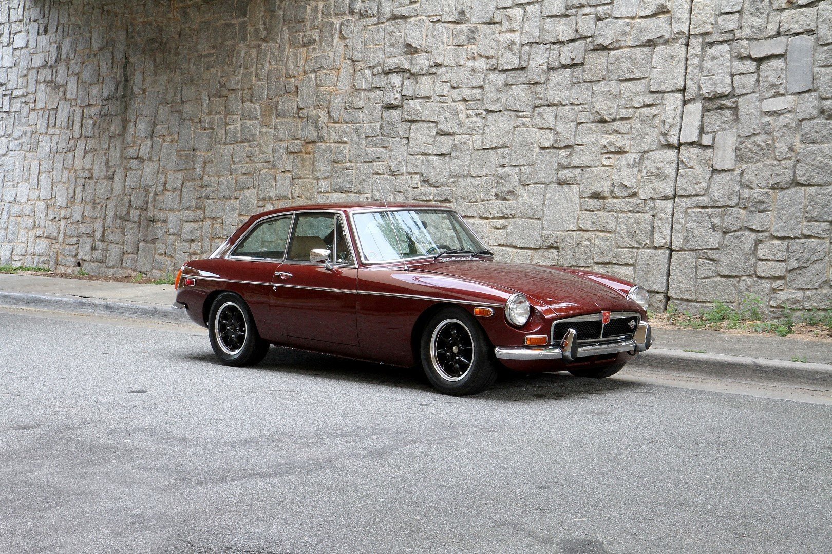 8645240dacd0 hd 1974 mg mgb gt