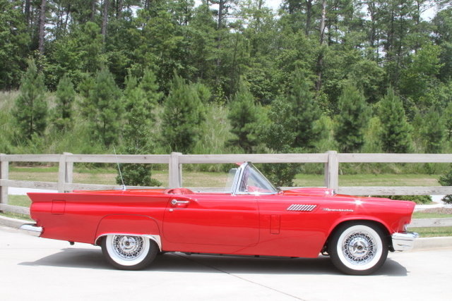 140409742027 low res 1957 ford thunderbird