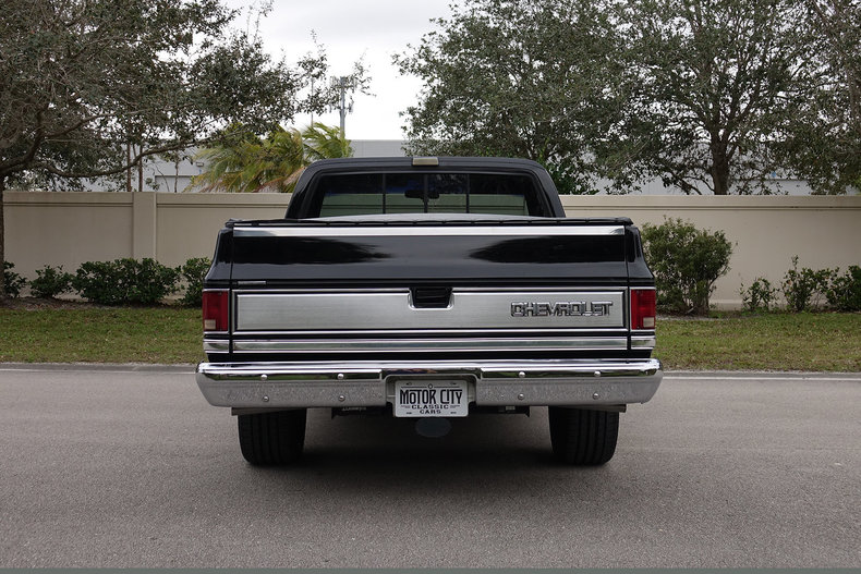 1910b4fbcfe4 low res 1987 chevrolet c10