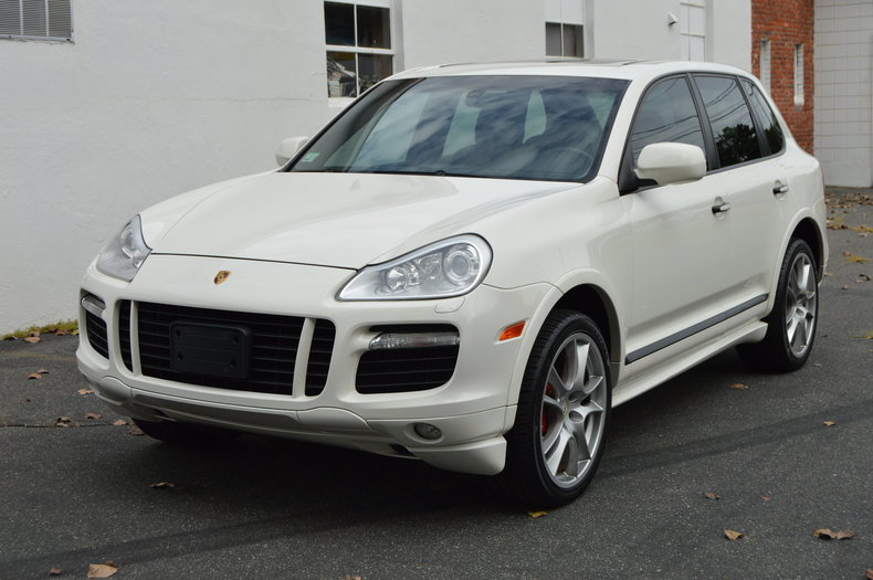 2009 Porsche Cayenne GTS