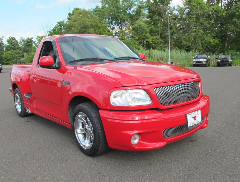 1999 Ford F150 Lightning OLD MOTORCARS INC.