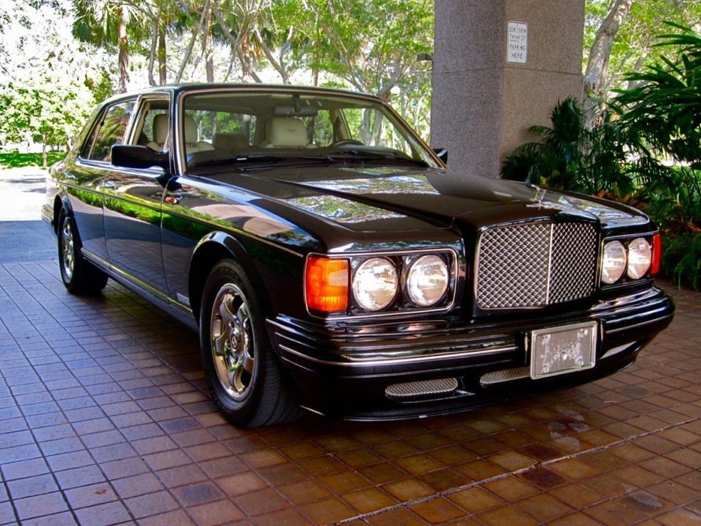 Bentley turbo rt