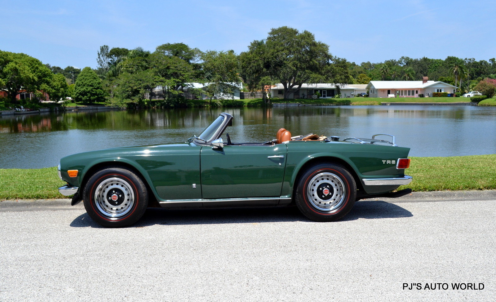 360581b5a6ef hd 1971 triumph tr6