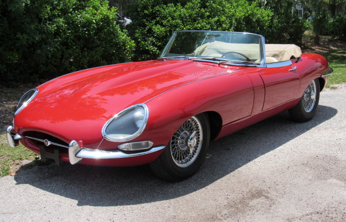 245 f86648d422501963jaguaretyperoadsterred5.18.160137700x450