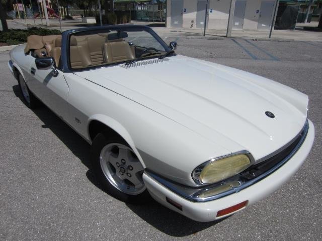 8541cde34452 hd 1994 jaguar xjs convertible