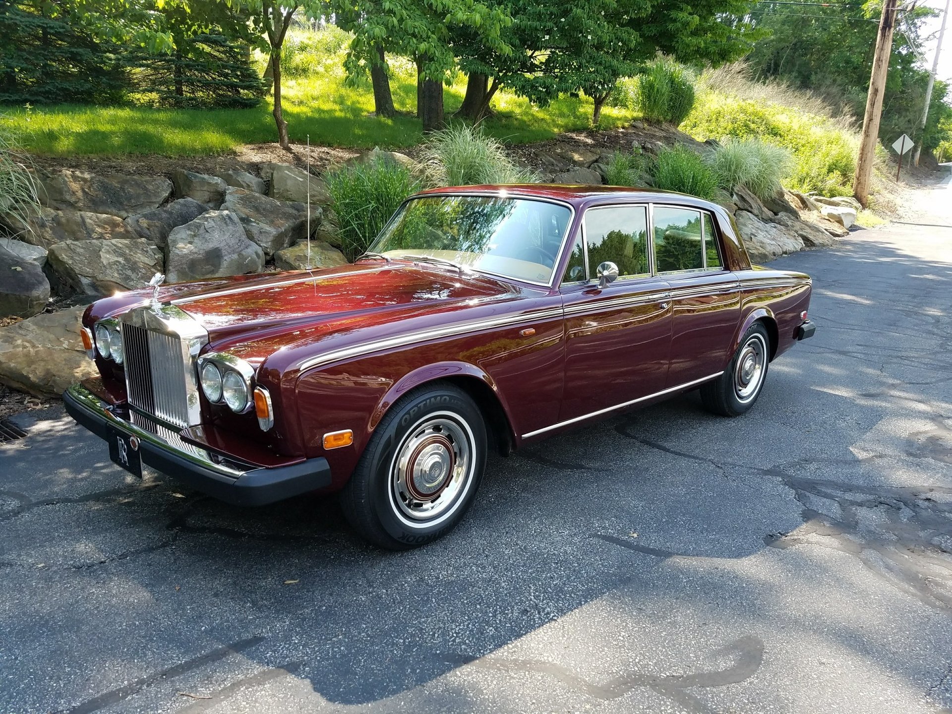 9387f2b47b10 hd 1976 rolls royce silver shadow saloon