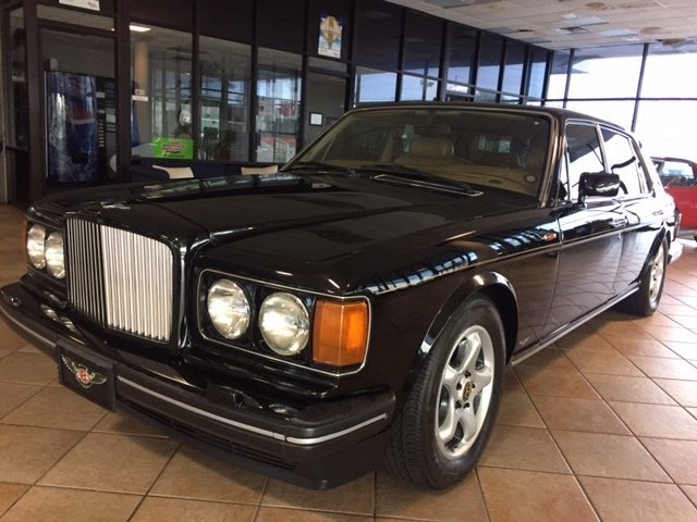 10238c1f66672 hd 1994 bentley brooklands saloon